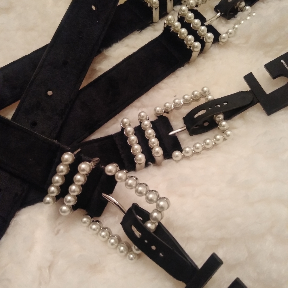 I.N.C. International Concepts imitation pearl belt - Picture 5 of 7